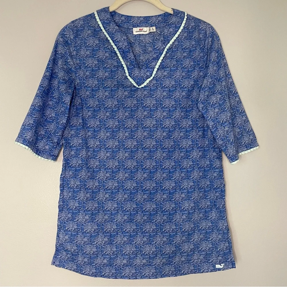 Vineyard Vines tunic style